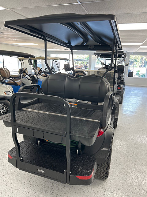Club Car® Certified Pre Owned 4 seater Lithium ION Lifted - Image 4