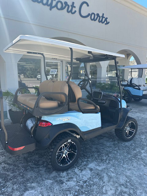 Club Car® Onward® 4 seater Lithium ION Lifted - Image 3