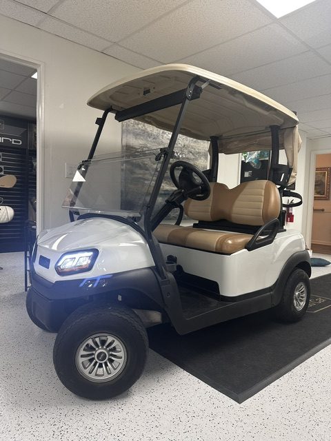 Club Car® 2023 Tempo Golf® 2 seater Lithium ION Non-lifted
